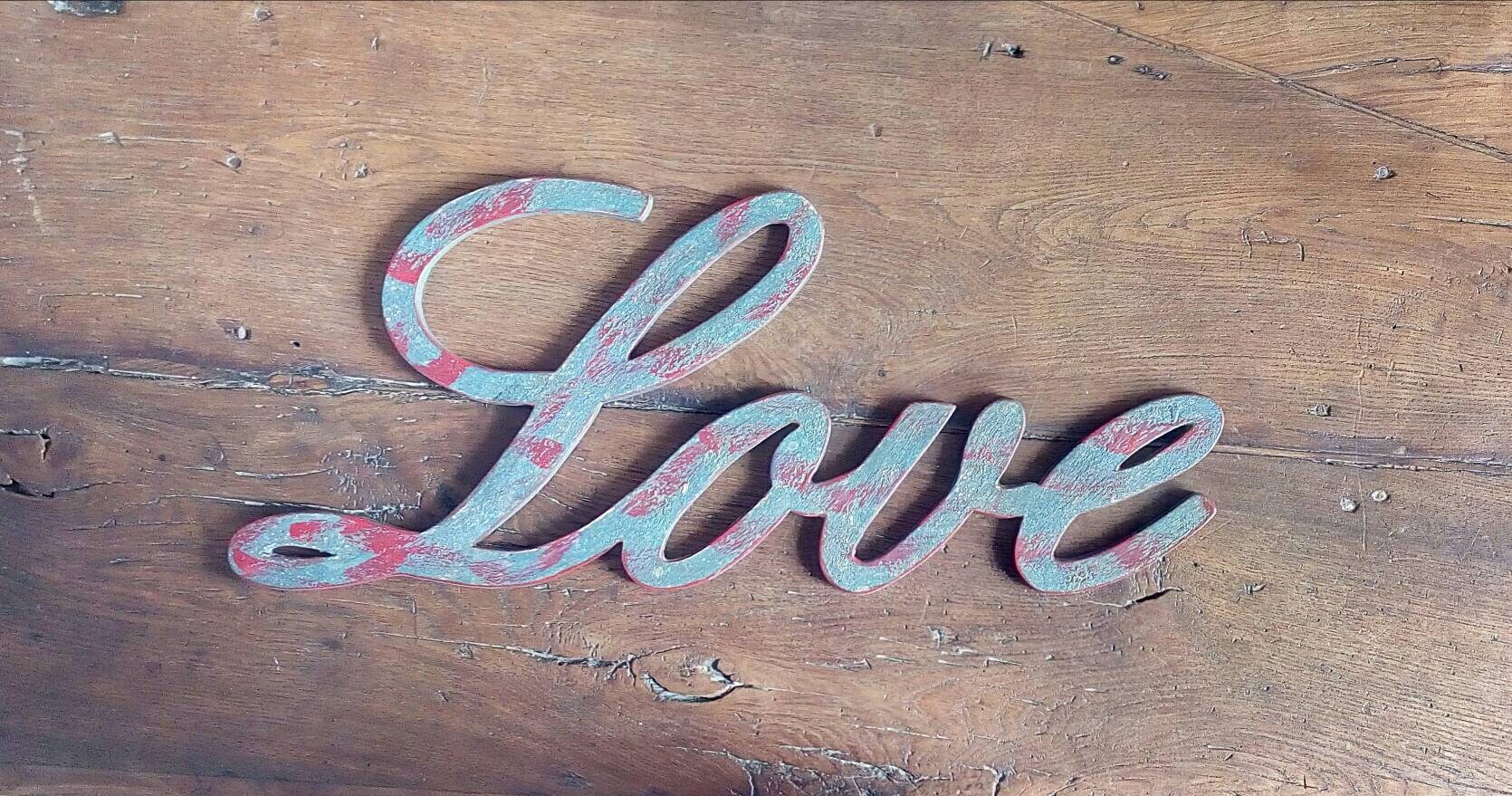 Love scritta in legno cm 11,5 x 33 spessore 8 mm 