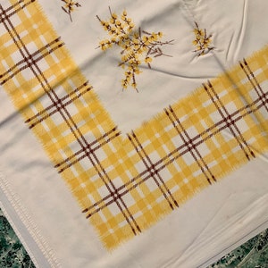 Vintage Floral Tablecloth/Yellow Plaid Print/Forsythia Flowers/Rectangle 50x58”/Cotton/Kitchen Table Linen/Vintage 1950s