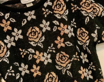 1970s Floral Metallic Pullover Sweater/Rose Flower Print/Silver-Gold-Black/“Carriage Court”/Acrylic/Long-Sleeve/Woman’s Size Med/Vintage