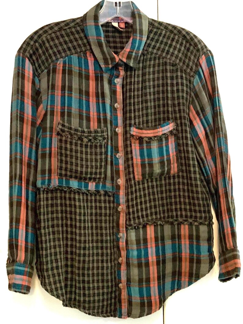 Anthropologie Pilcro Blouse-Shirt/Green Plaid Patchwork & Fringe/Button Up/Long Sleeve/Cotton/Woman Size XSP (chest 40”/Vintage 1980s image 2