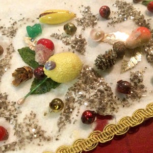 Christmas Doilies-Table Mats-Centerpiece SET/Beaded White Felt/Fruit+Beads+Ribbon+Gold Glass Glitter/Round/ Handmade/Vintage 1960s