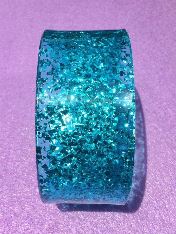 60s Blue Lucite Glitter Bangle-Bracelet-Cuff/Plas… - image 4