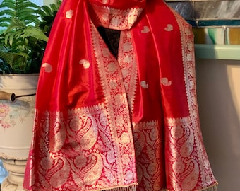 Scarf-Stole-Shawl-Wrap or Table Runner/Red Paisley Print/Silk/Metallic 24KT Gold/Fringe/Christmas/India/Long 72”/Vintage 1980s