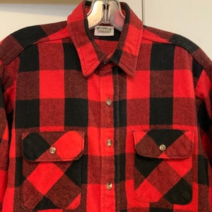 Mens Red Plaid Flannel Shirt/Buffalo-Check Print “Five Brothers” Button-Up/Cotton/Long-Sleeve/Hunting/Large (chest 46”) Vintage 1980-1990