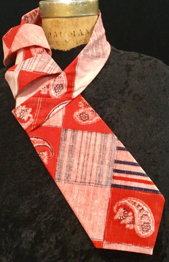 necktie bandana