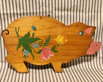 Pig Cutting Board Chopping Block/Wood/Tole Folk Art/Hand Painted/NOS/Farmhouse Kitchen Cookware/Vintage 1950s