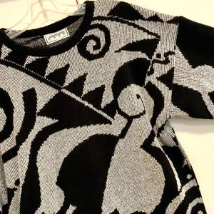Black Metallic Sweater/Pullover/Silver Abstract MOD Print/Jonathan Cass/Acrylic/Woman’s (chest 42”) Vintage 1970-1980s