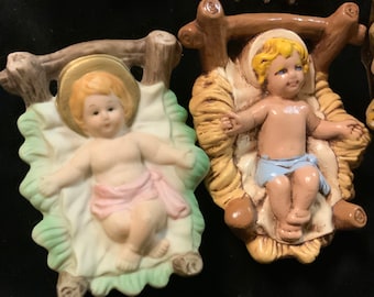 Infant Jesus Nativity Creche-Manger Figurine Set/Christmas/Plaster-Ceramic-Plastic-China-Cardboard/Italy/Religious/12 Piece/Vintage