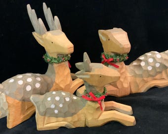 Wood Carving Deer Figurine Set/Christmas Reindeer/Whittled Animal/Mantel Decor/Handmade/Small 7”W/3 Piece/Vintage