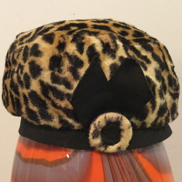 50s Leopard Faux Fur Hat-Beret-Tam-Pillbox/Black & Gold Animal Print/Woman’s Size Small/Vintage 1950