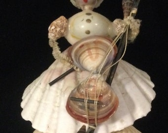 Shell Art Doll Souvenir/Seashell Figurine-Knick  Knack/Music-Musical-Musician/Nautical Beach House Decor/Small-Mini  4”/Handmade/Vintage 1950s