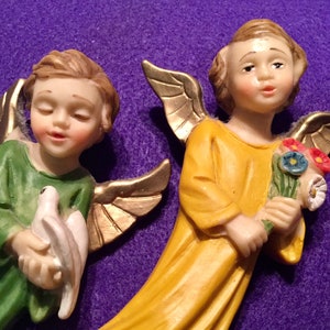 Angel Figurine Wall Art/Religious Italian Wall Decor/Resin/Made in Italy/Christmas/Small 2 Piece SET/Vintage