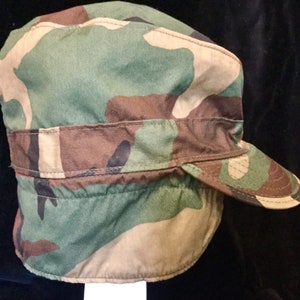 US Army BDU Camo Patrol Hat/Military Field Hat/Fatigue Hat/Ear Flaps/Woodland Camouflage/“Equa Industries&quot;/Winter/Mens Size 7/Vintage