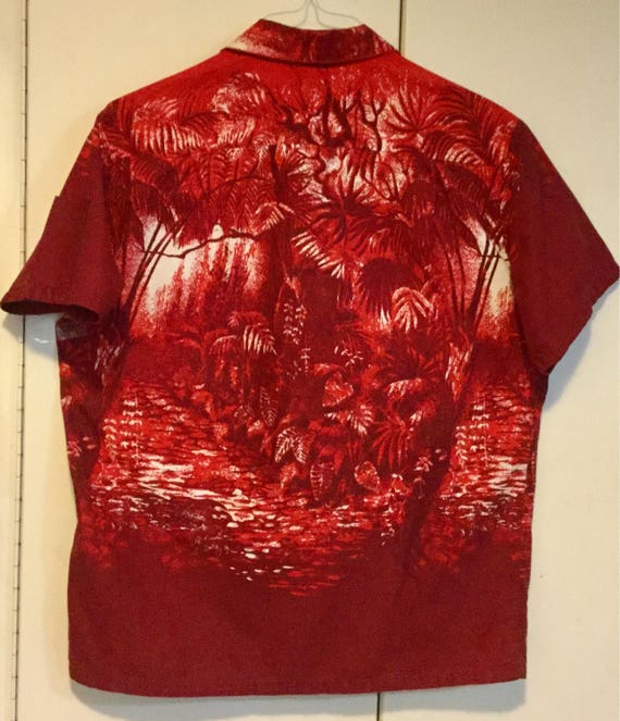 Mens Red Hawaiian Shirt/Cabana Beachwear/Button U… - image 5