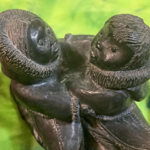 Eskimo Wolf Original Sculpture-Figurine-Knick Knack//Inuit Black Carved Soapstone/Canada Souvenir/Eskimo Couple in Kayaks/Vintage