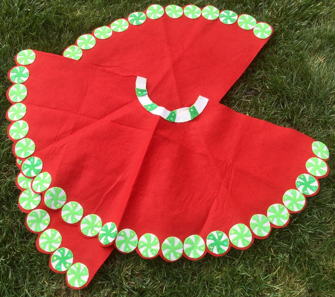 Vintage Christmas Tree Skirt Red Felt Candy Print Appliqués Etsy