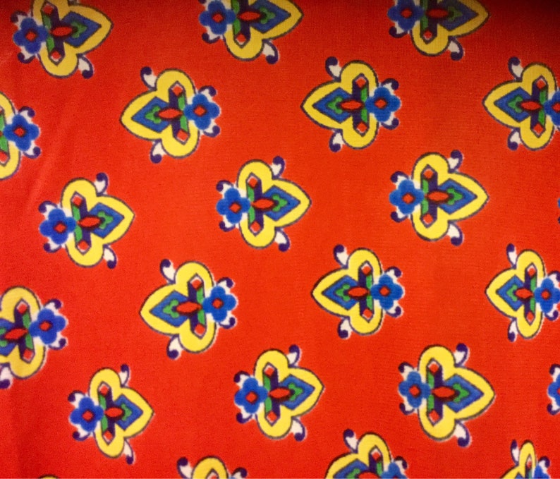 Red Shirt Blouse Top Print Polyester Pointed Collar Heads Up California Mens Size Small or UnisexWomans Vintage 1970