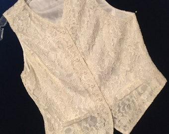 1980s White Lace Vest “Et Vous” Sleeveless/Rayon/Dressy-Formal/Woman’s Size Small-Medium (chest 35”) /Vintage