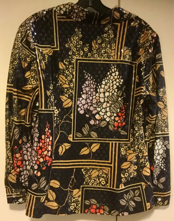 1970 Black Floral Blouse-Shirt/Asian Flower Metal… - image 8