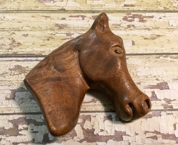 1940s Wood Horse Head Pin-Brooch/Hand Carved Hors… - image 1