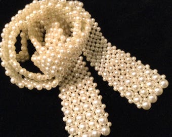 Pearl Beaded Necklace Lariat/Faux White Pearls/Long/Vintage 1950s