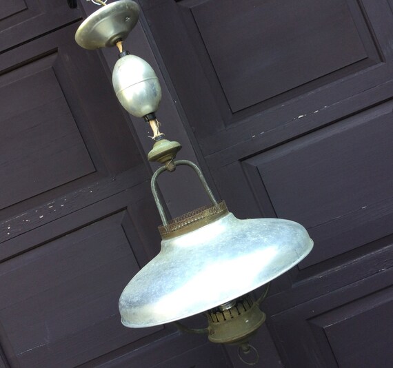 1960s Aluminum Pendant Ceiling Light Fixture Pull Down 1960s Aluminum Pendant Ceiling Light, 1960s Ceiling Light Fixtures