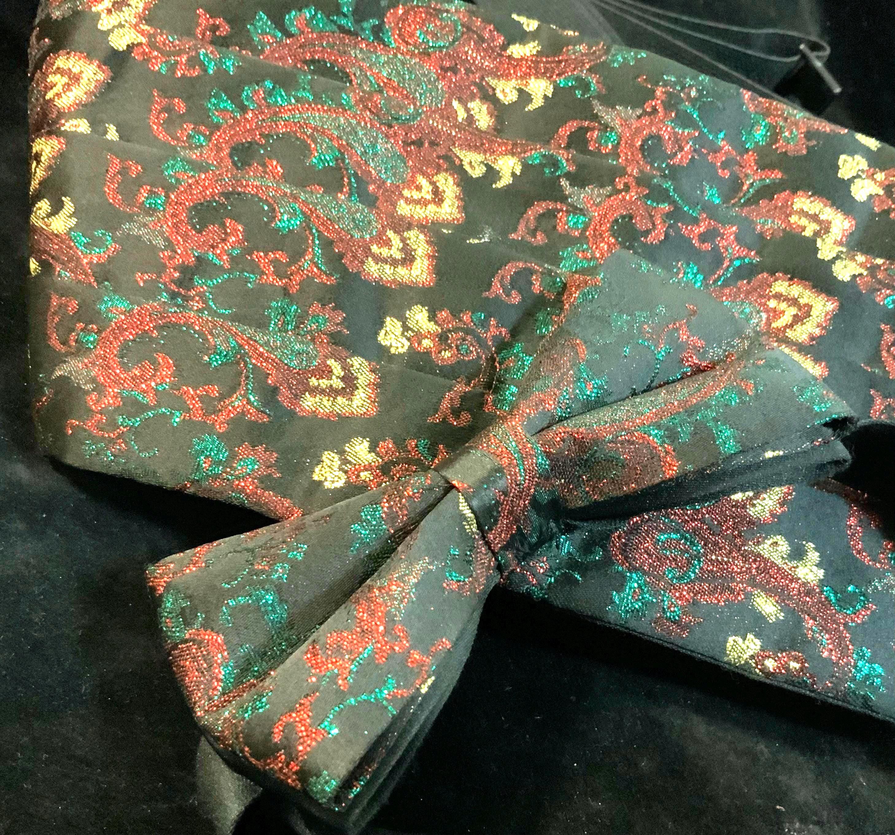 Cummerbund & Bow tie Set/Black/Metallic Red-Green-Gold/Paisley Print/Tuxedo Formalwear/Wedding/Christmas/Mens/One Size/Adjustable