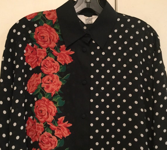 black blouse with roses