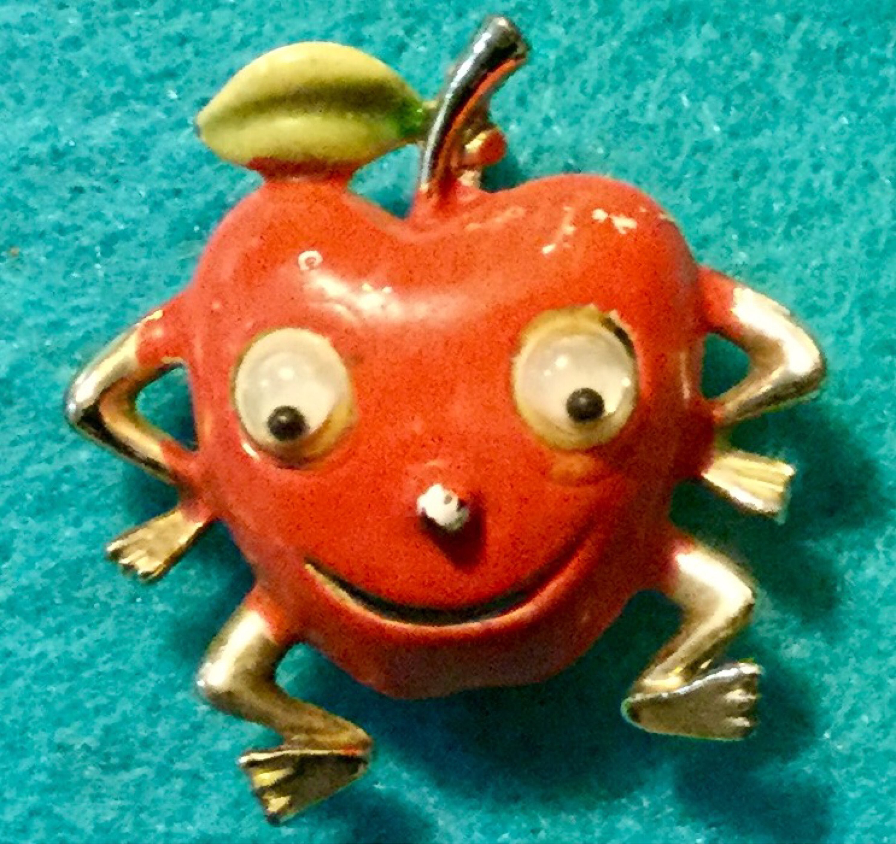 Googley Eye Pin-brooch-scatter Pin/apple Googly Eye/red-orange