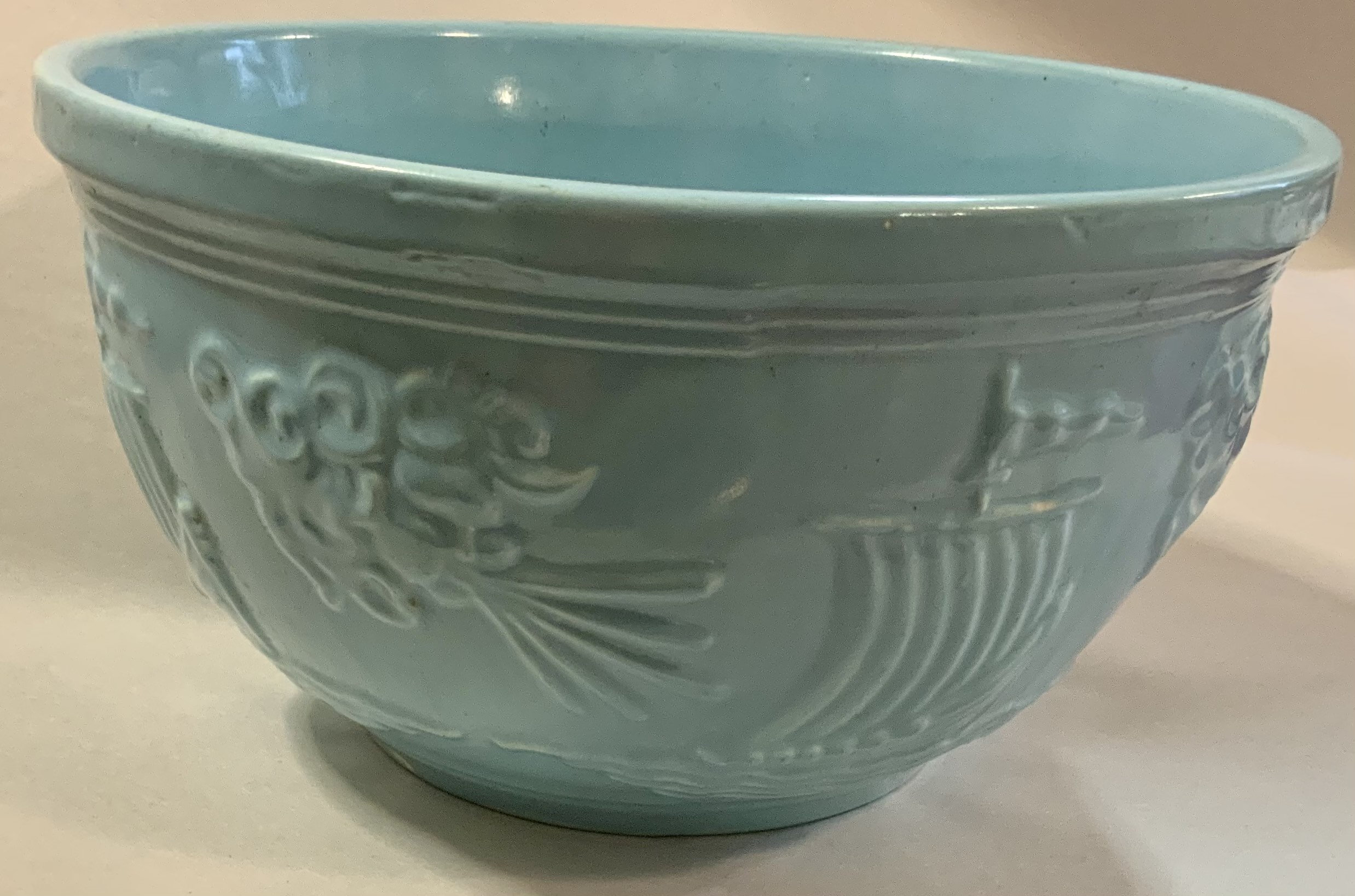 Robinson Ransbottom Mixing Bowl/zephyrus North Wind Viking Robinson Ransbottom Mixing Bowl/zephyrus North Wind Viking