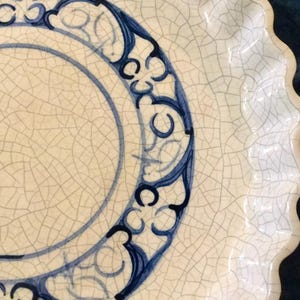 Dedham Pottery Quiche Baking Dish/Potting Shed/Bunny Rabbit/Blue+White Crackle Glaze Stoneware-Earthenware/Easter/Large 10”/Vintage 1980s