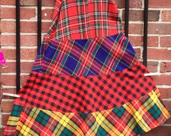 1970s Patchwork Skirt/Red Plaid/Tiered-Layered/Stewart Tartan/Modern Tartan/Buchanan/Buffalo Check/Preppy/Woman Small (waist 22”) Vintage