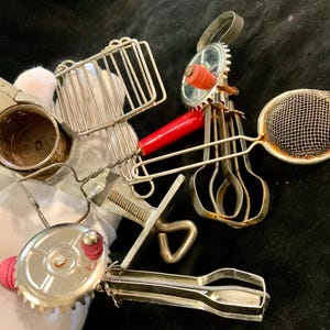 Child Utensil Toy Set/Kitchen Cookware/Meat Grinder-Egg Beater-Wire Potato Masher-Hotdog Cooker-Strainer/Small=Miniature/Vintage