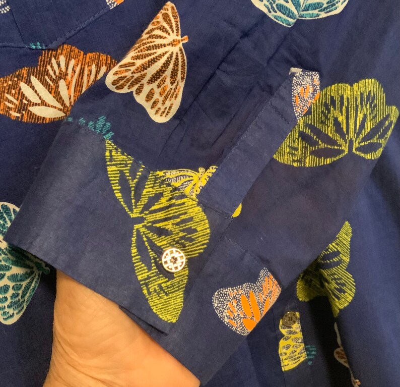 Blouse-Shirt-Top/Blue Butterfly Print/Button Up/“Jacklyn Smith”/Cotton/Collar/Long Sleeve/Woman’s XXL (chest 46”) Vintage 1970s image 8