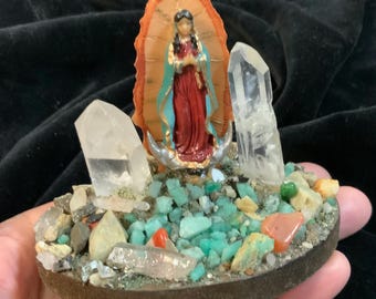 Virgin Mary Figurine Knick Knack/Madonna Statue/Religious Catholic Shrine/Quartz Crystal+Nugget Stone Chips/Small-Mini 3.25”H/Vintage 1950s
