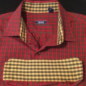 Red Plaid Shirt/Red & Black Tartan/Button-Down Collar/Long-Sleeve/Cotton Blend/IZOD/Preppy/Christmas/Mens Size Medium (chest 46”) Vintage