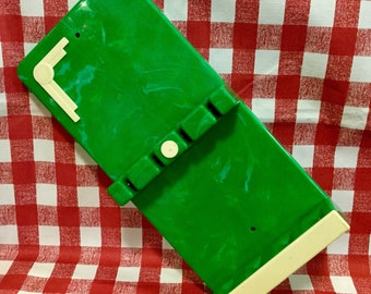 Knife Rack Holder/Hanging Kitchen Utensil Storage/Green Plastic/"Paul E. Gilbert Mfg."/Art Deco-Style/Vintage 1950s