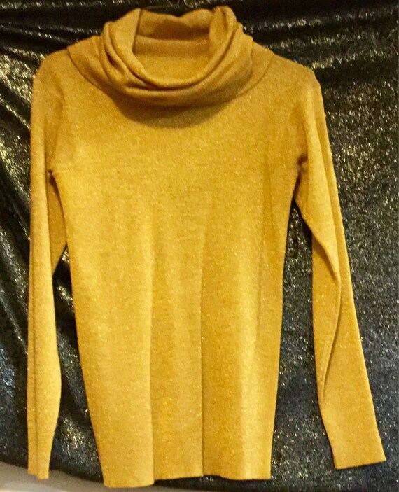 1980s Gold Metallic Turtleneck Sweater/Cowl Neck … - image 4