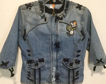 Blue Denim Jean Jacket-Coat/Short/Fitted/Distressed "Akademiks" Akdmks Patch/Fire-Air-Earth-Water/Biker/Girls-Woman's Size Small/Vintage