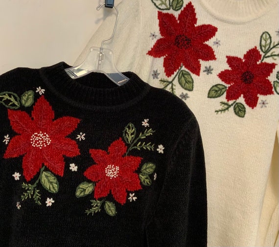 Christmas Embroidered Pullover Sweater Set/Poinse… - image 3