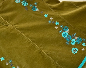 Embroidered Skirt/Oilily/Floral Cottagecore/Green Velvet/A-Line/Knee Length/Winter/Preppy/Woman French Size 40/Vintage Y2K