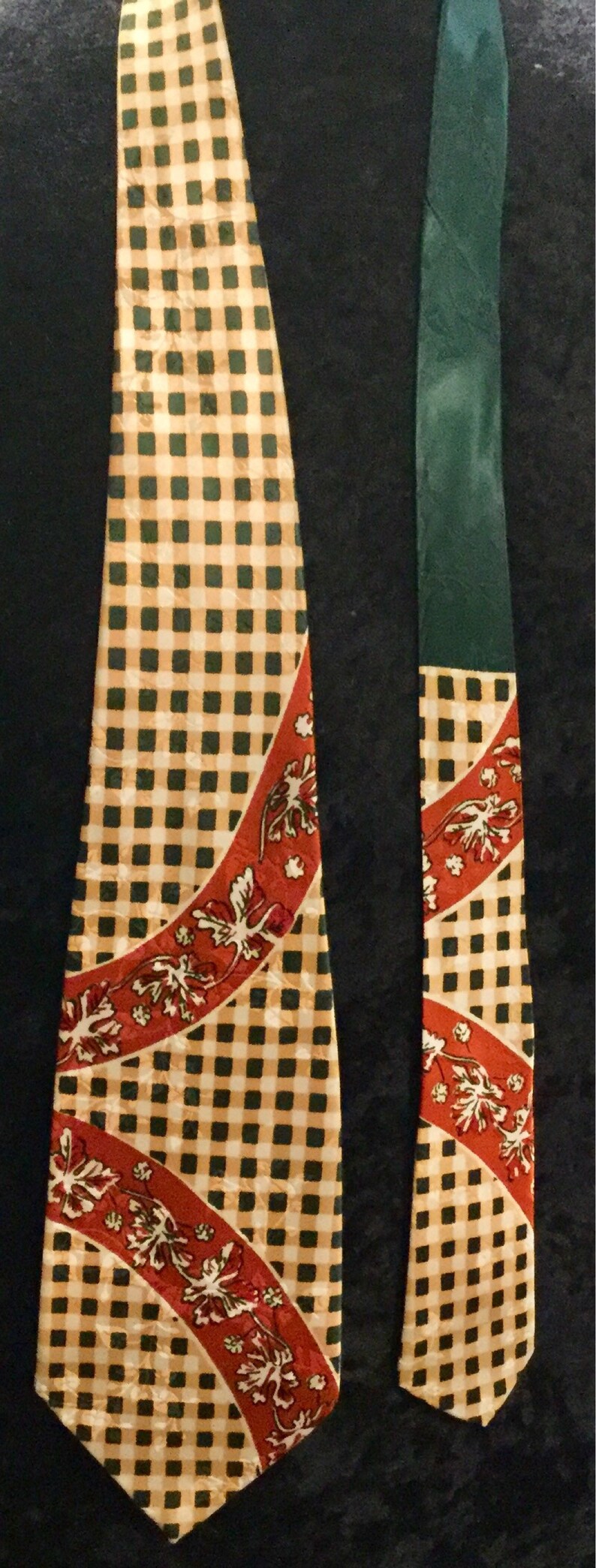 1940s Mens Tie-Necktie/Art Deco Smoothie Silk Jacquard/Buffalo Check Plaid/Leaf Print/Red-Green-Gold/4.5Wx 53L/Vintage image 5