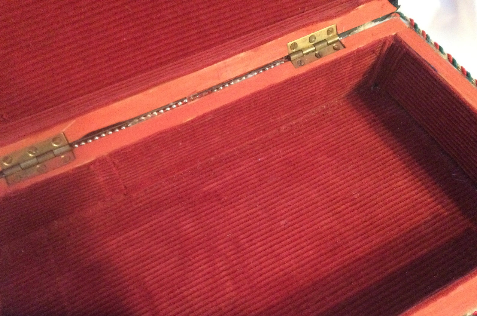 Shell Encrusted Jewelry Box/seashell Trinket Box/shell Etsy