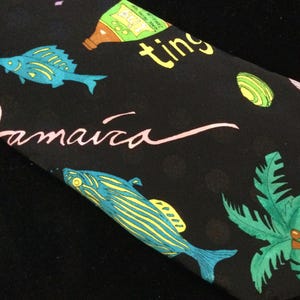 Jamaica Tie-Necktie/Black Silk/“Nicole Miller”/Novelty-Print/Fish/Palm-Trees/Rum/Cocktails/Ting/Summer/Mens 3.75”Wx58”L/Vintage 1990