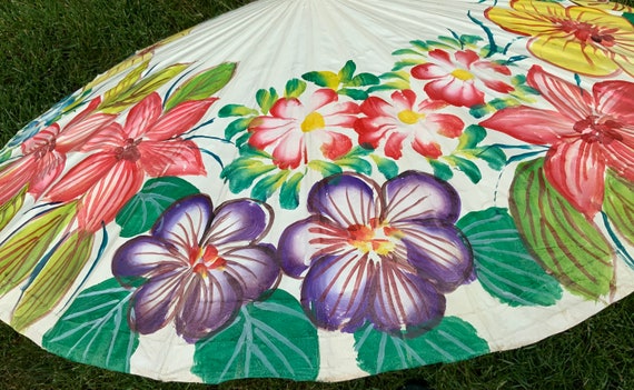 Vtg Asian Floral Parasol Umbrella/Bamboo & Canvas… - image 1