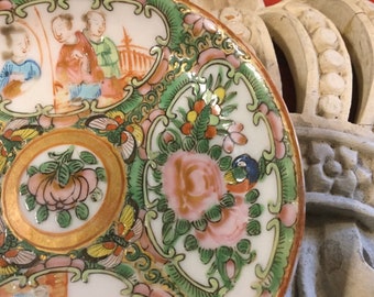 1800s Rose Medallion China Saucer Plate “Famille Rose” Chinese Export/Demitasse Replacement/Hand-Painted Pink Flowers/Small 4 3/8”/Vintage