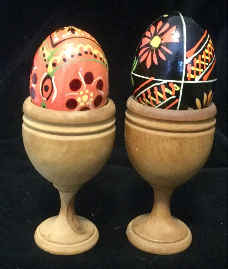 Wood Easter Egg & Egg Cup/carved Wood Folk Art/polish Ukrainian Russian