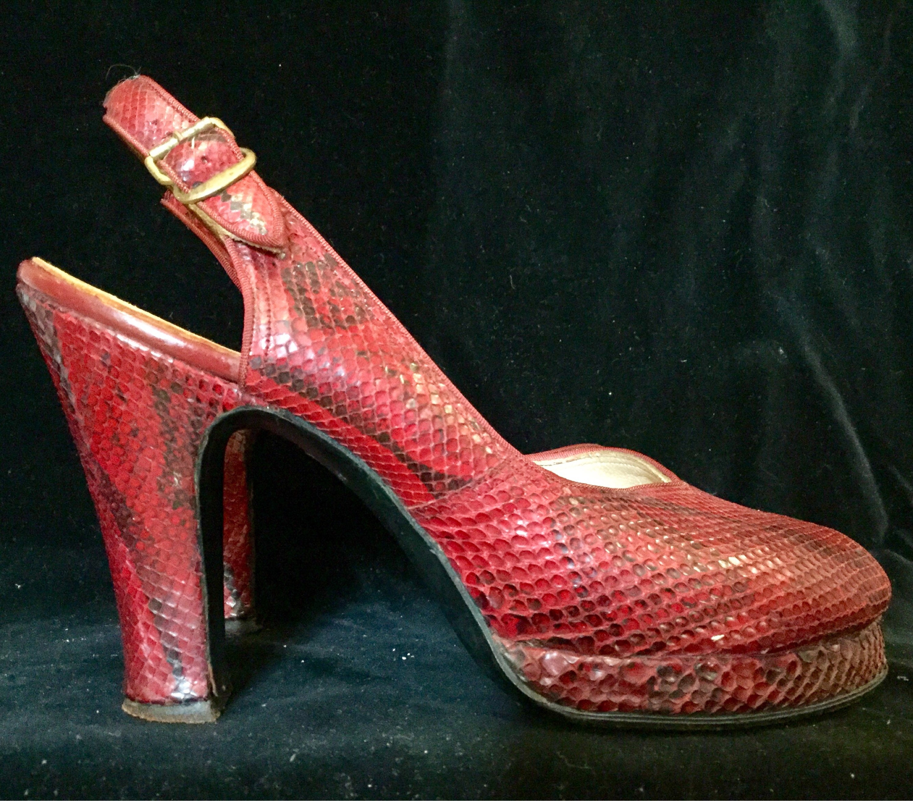 Red Snakeskin Shoes-high Heels-platform-pumps-slingback-peep-toe