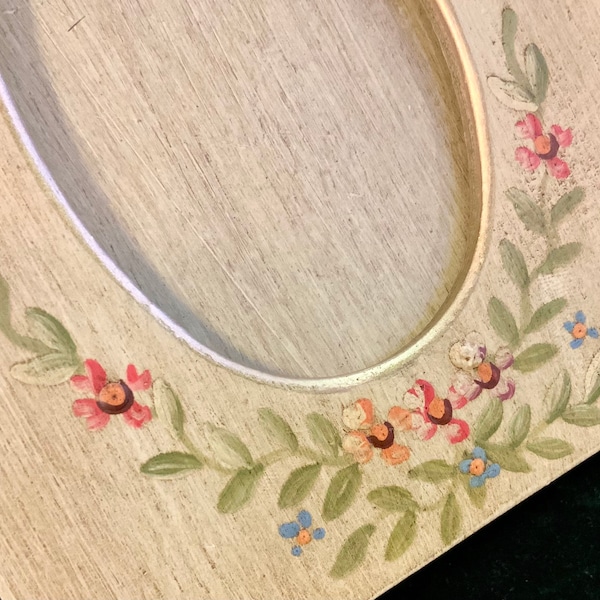 Floral Wood Photo Frame-Picture Frame/Tole-Toleware/Hand-Painted/Pink Flowers/Tabletop/Easel-Back/Small-Miniature 4”Wx4.75”H”/Vintage