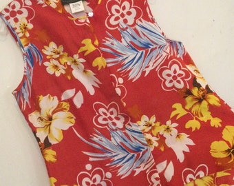 Floral Hawaiian Print Blouse-Shirt-Top/“Harve Benard”/Red Tropical Hibiscus Flowers/Sleeveless/Button-Up/Woman’s 12 (chest 41”) Vintage 1970